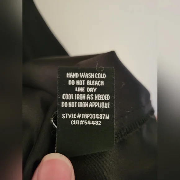 Black and Gold Sheath Dress - Picture 7 of 7